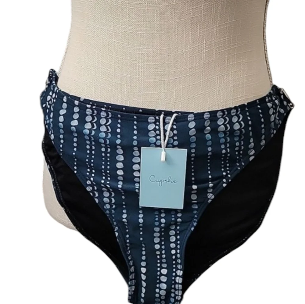 NWT Cupshe Blue and White Bikini Set